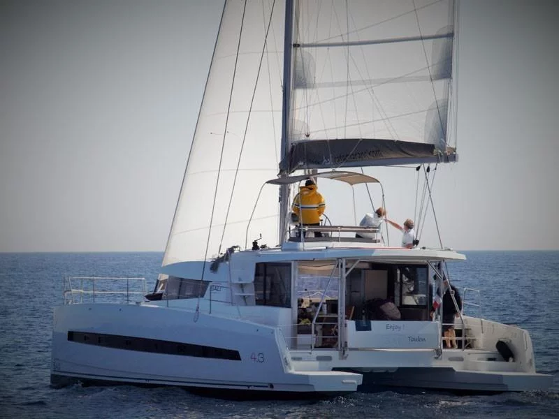 Bali 4.3 - 4 + 2 cab. (CASOAR)  - 2