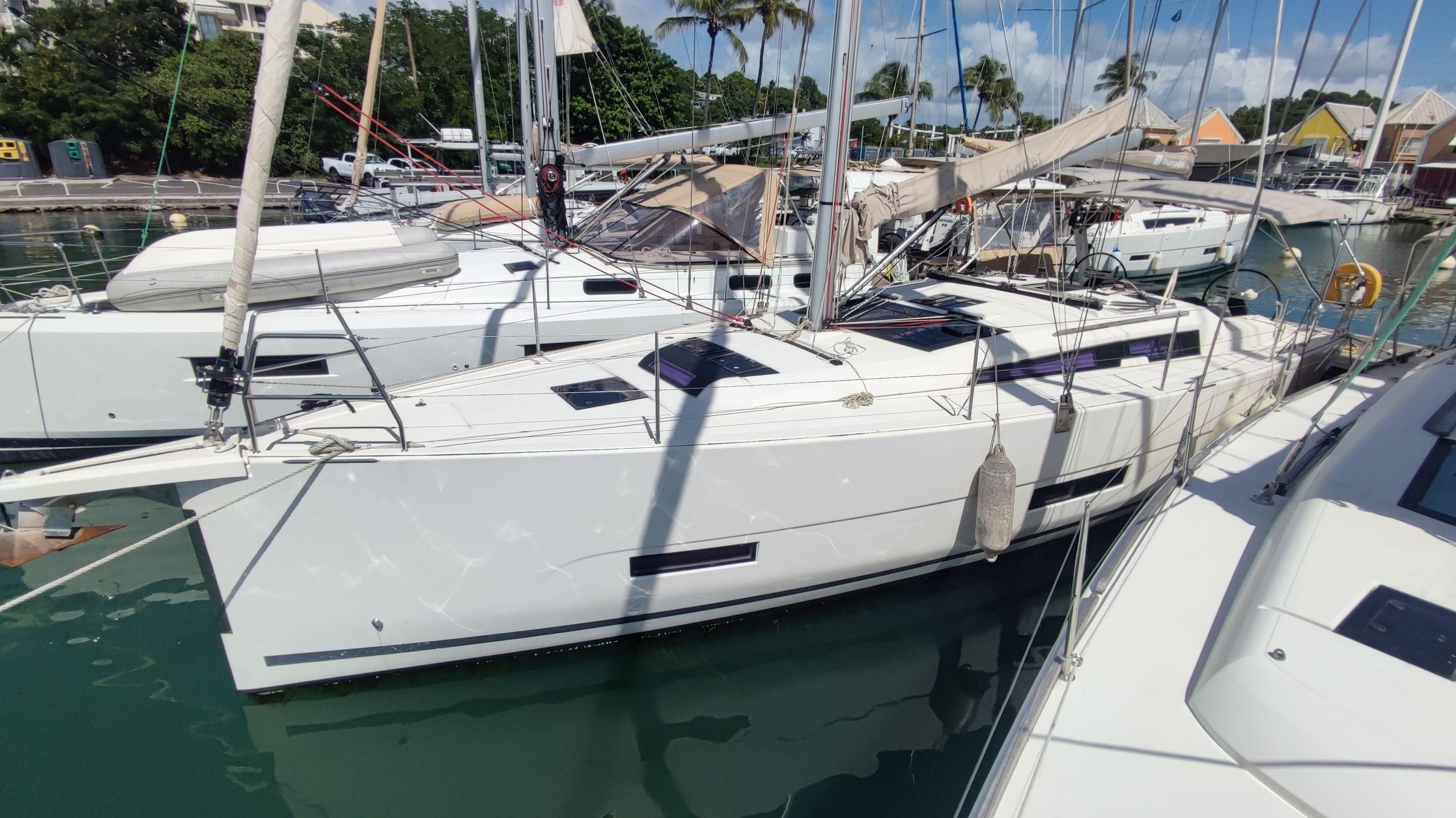 Photo #3 - Dufour 390 GL (MIRO) en Bas du fort - 28595
