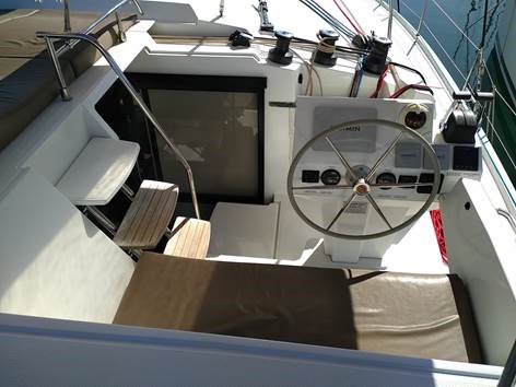 Photo #3 - Fountaine Pajot Astrea 42 - 4 + 2 cab. (DORIS) en Ajaccio - 28601