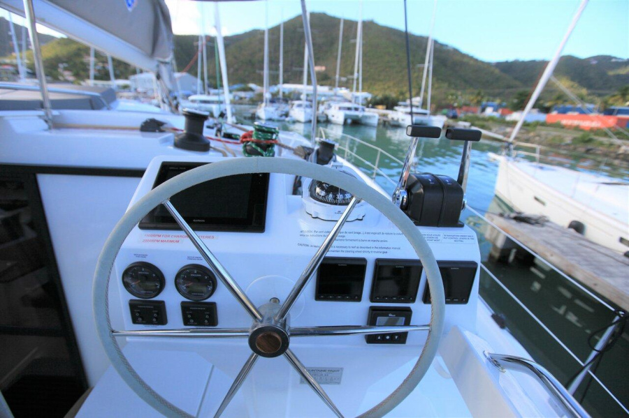 Photo #11 - Helia 44 - 5 cab. (Salt Crush) en Road Town - 28701