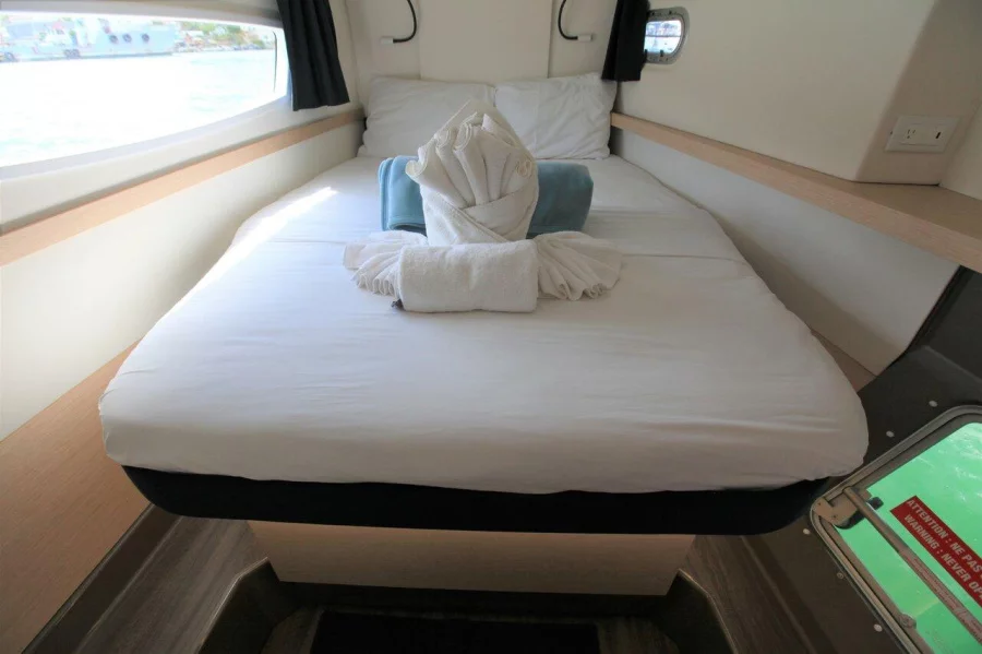 Helia 44 - 5 cab. (Kalm Waters)  - 22
