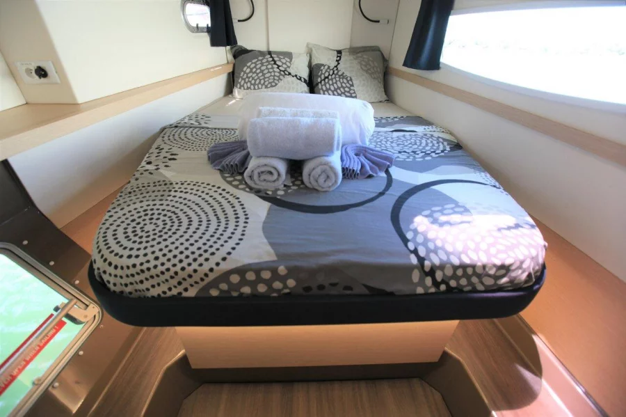 Helia 44 - 5 cab. (Island Odyssey)  - 18
