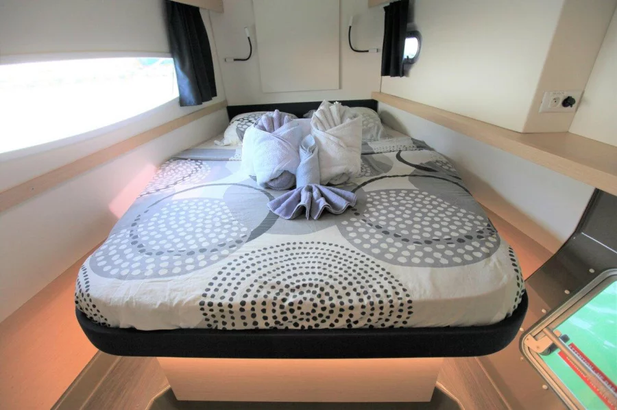 Helia 44 - 5 cab. (Island Odyssey)  - 19