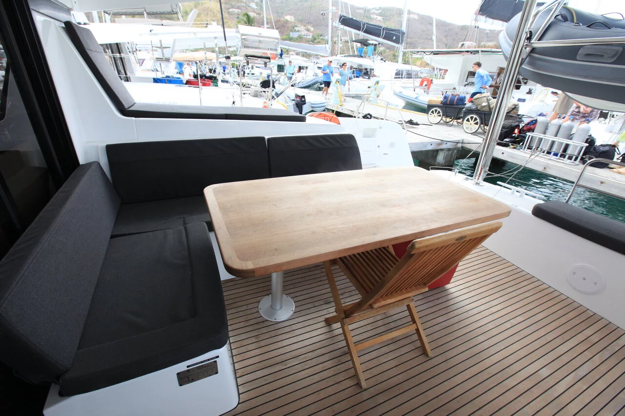 Lagoon 42 - 4 + 1 cab. (Stella)  - 5