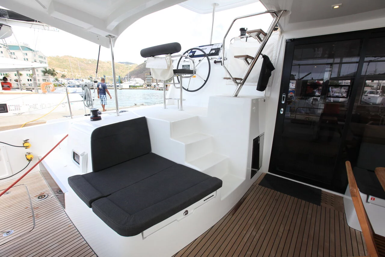 Lagoon 42 - 4 + 1 cab. (Stella)  - 10