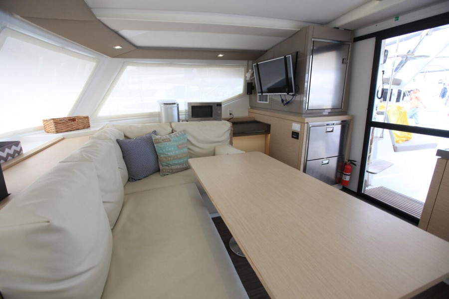 Photo #9 - Fountaine Pajot Lucia 40 - 3 cab. (Shelly Kay) en Road Town - 28727