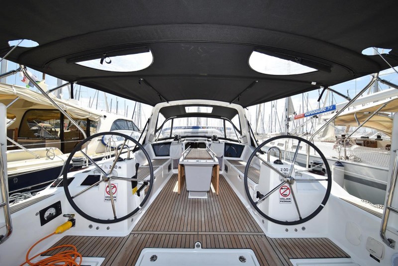 Photo #4 - Oceanis 41.1 (Dalmatinka) in Biograd - 28734