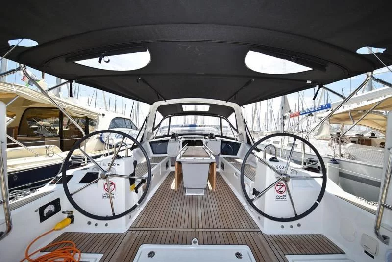 Oceanis 41.1 (Dalmatinka)  - 3