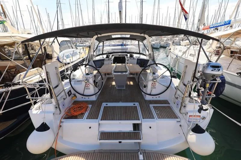 Oceanis 41.1 (Dalmatinka)  - 5