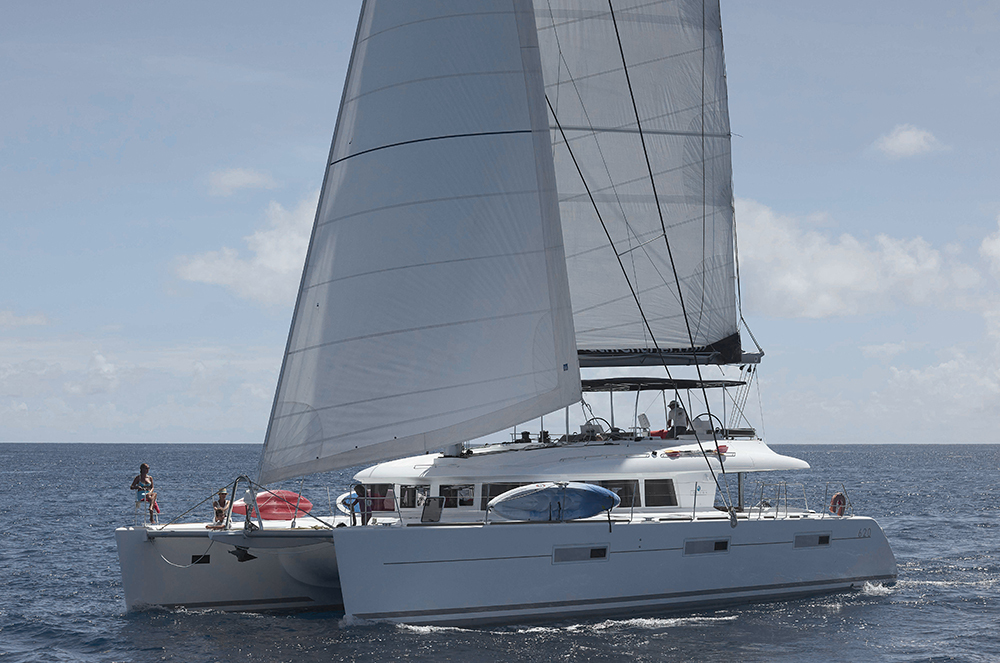 Photo #3 - Lagoon 620 - 6 + 2 cab. (DREAM MARTINIQUE) in Ajaccio - 28738