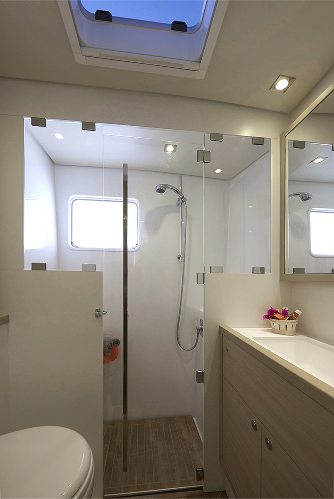 Photo #21 - Lagoon 620 - 6 + 2 cab. (DREAM MARTINIQUE) in Ajaccio - 28738