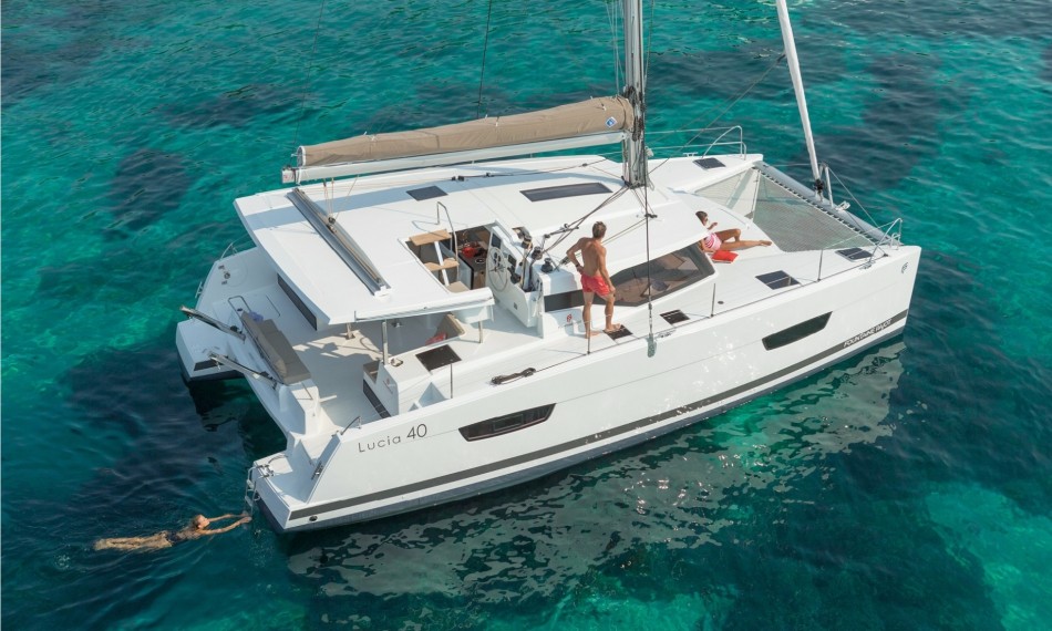 Photo #1 - Fountaine Pajot Lucia 40 - 4 cab. (MUSCADE) en Bas du fort - 28746