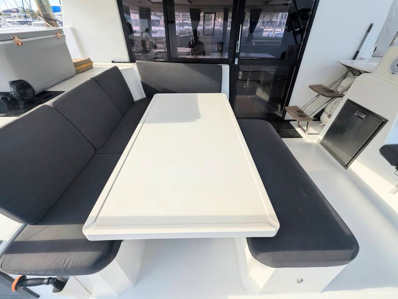 Fountaine Pajot Astrea 42 - 4 + 2 cab. — photo 9