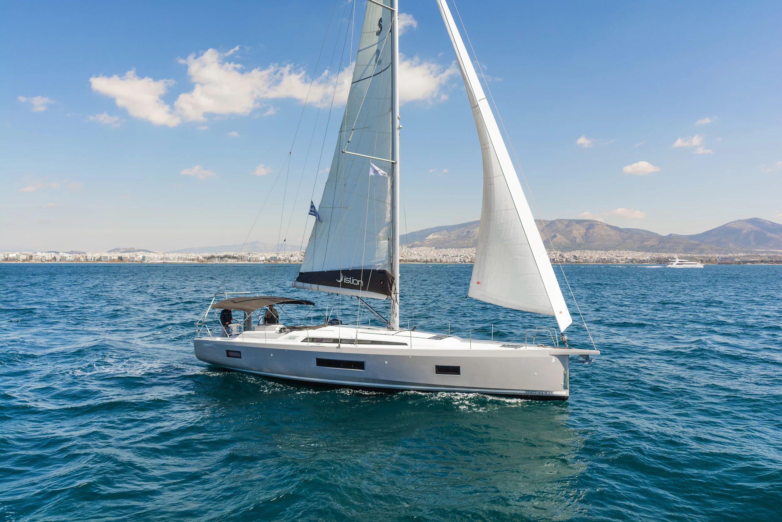 Oceanis 51.1 (Mamakita)  - 2