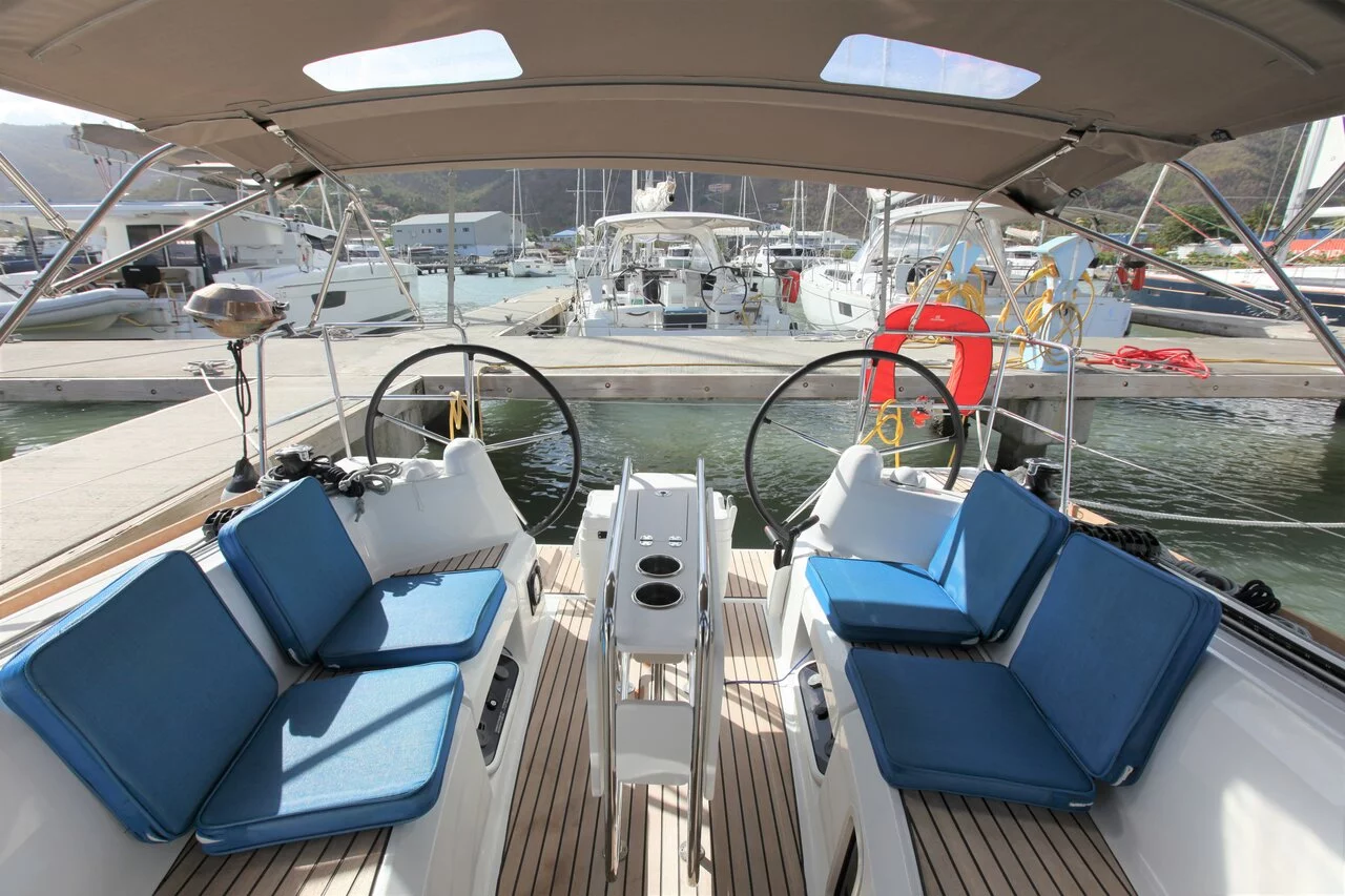 Sun Odyssey 349 - 2 cab. (Naya)  - 4