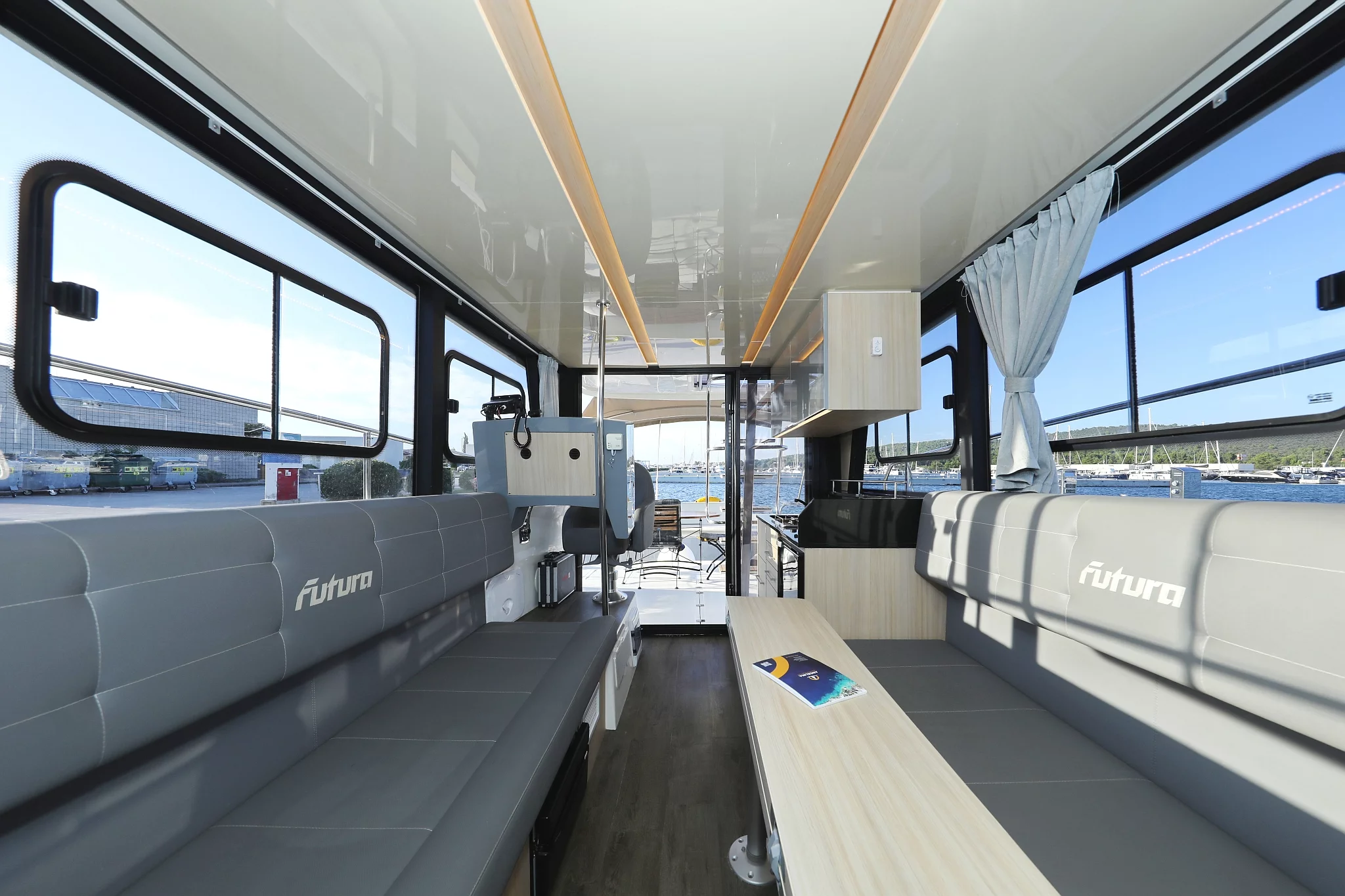 Futura 40 Grand Horizon (Backup)  - 2