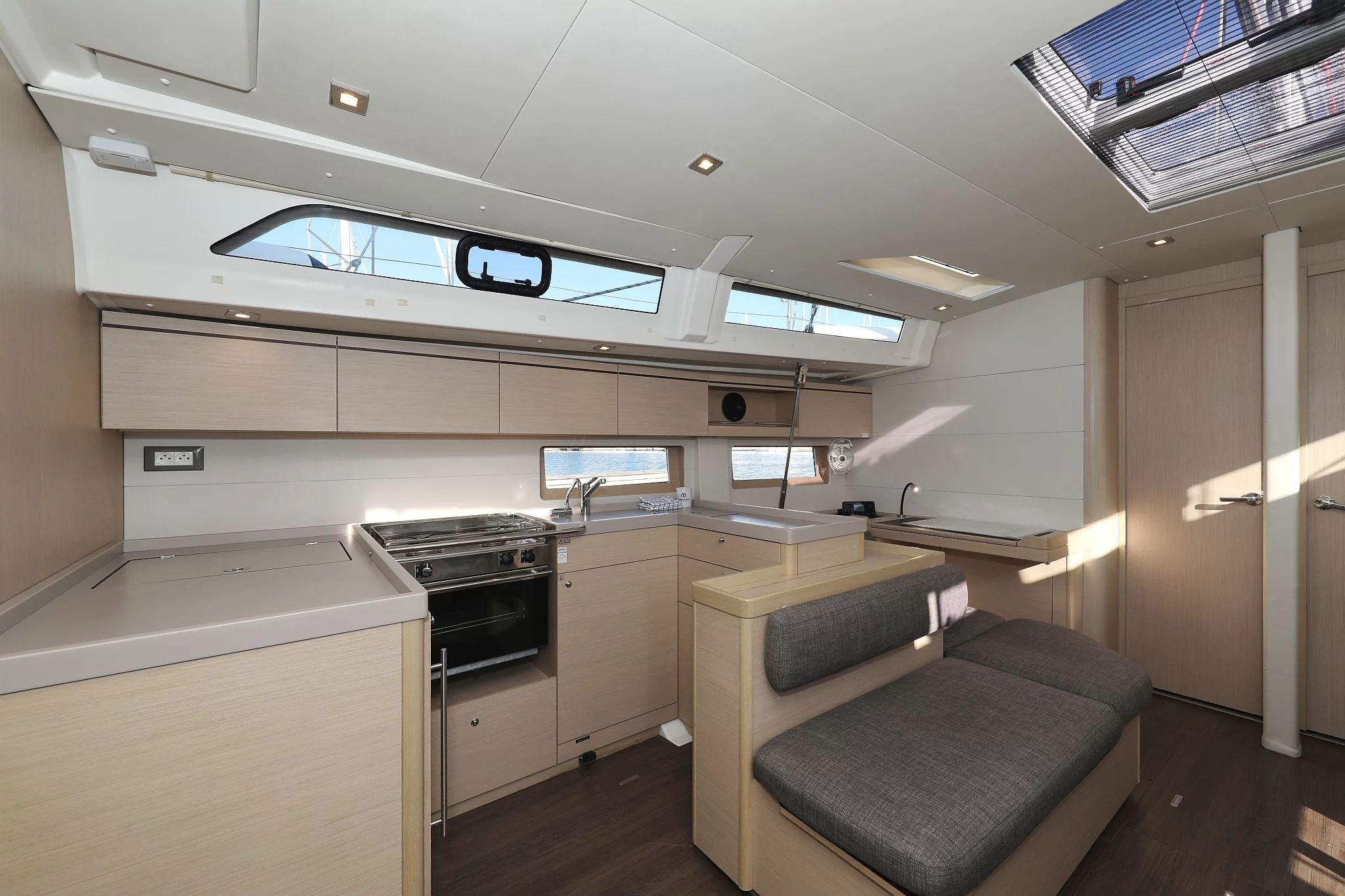 Oceanis 51.1 - 5 + 1 cab. (Air 1)  - 1