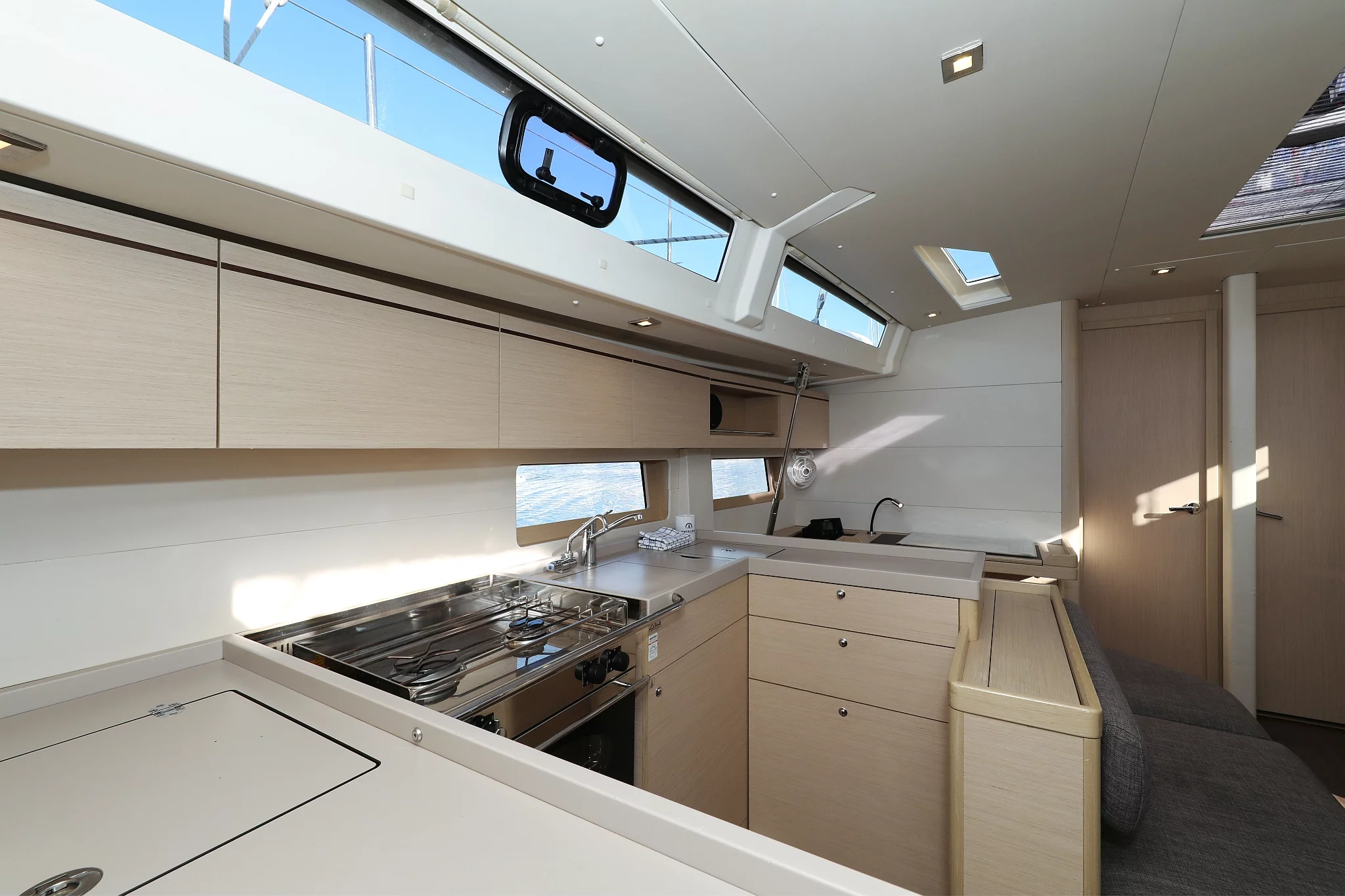 Oceanis 51.1 - 5 + 1 cab. (Air 1)  - 2