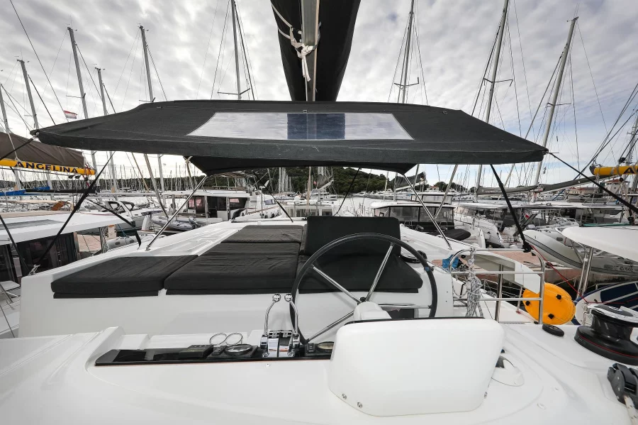 Lagoon 46 - 4 + 2 cab. (Excellence)  - 8