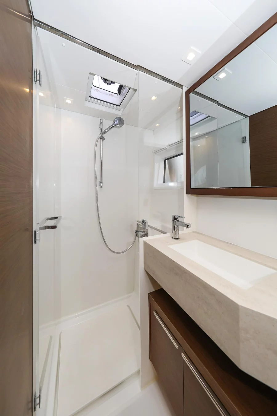 Lagoon 46 - 4 + 2 cab. (Excellence)  - 38