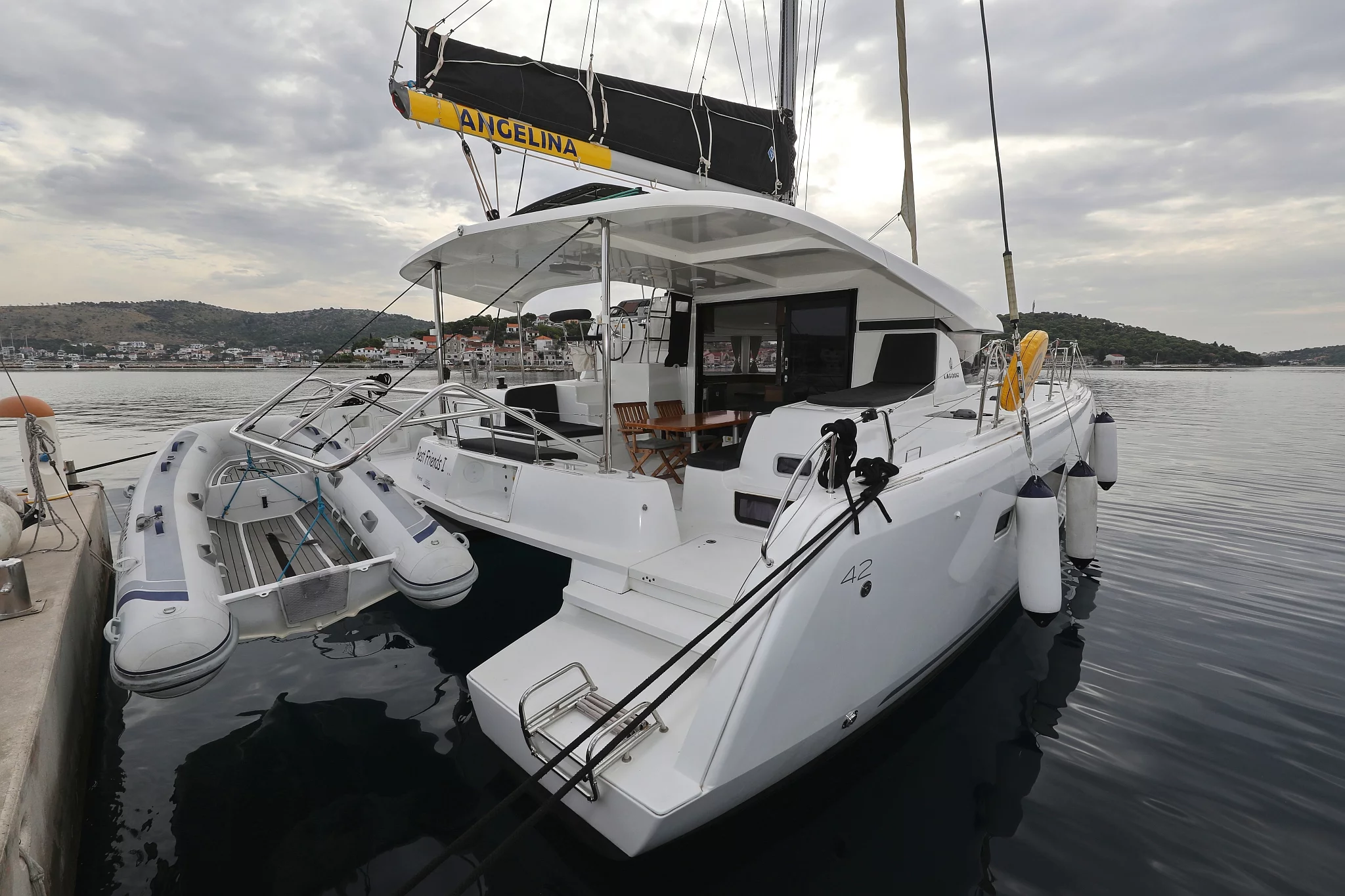 Lagoon 42 - 4 + 2 cab. (Best Friends I)  - 3