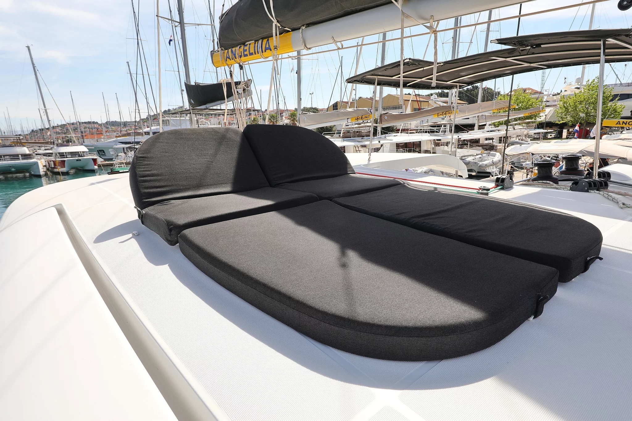 Lagoon 42 - 4 + 2 cab. (Sophie)  - 8