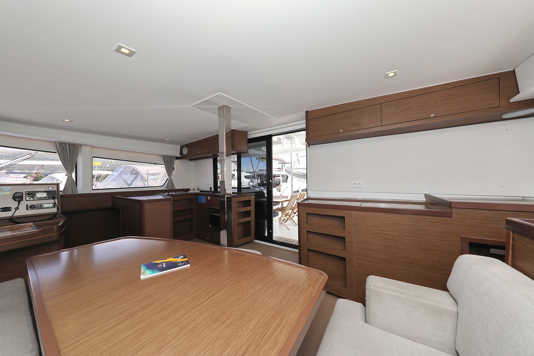 Photo #15 - Lagoon 42 - 4 + 2 cab. (Sophie) in Trogir - 29123