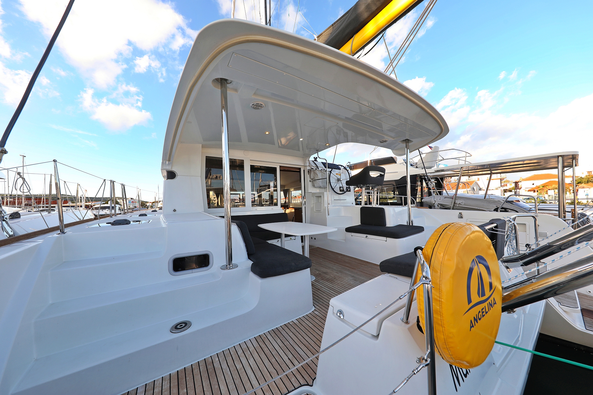 Photo #3 - Lagoon 40 - 4 + 2 cab (Mars) en Vodice - 29124
