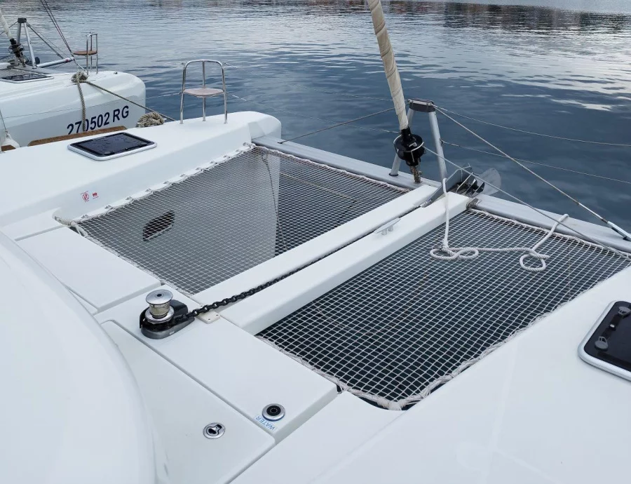 Lagoon 40 - 4 + 2 cab (Venus)  - 8