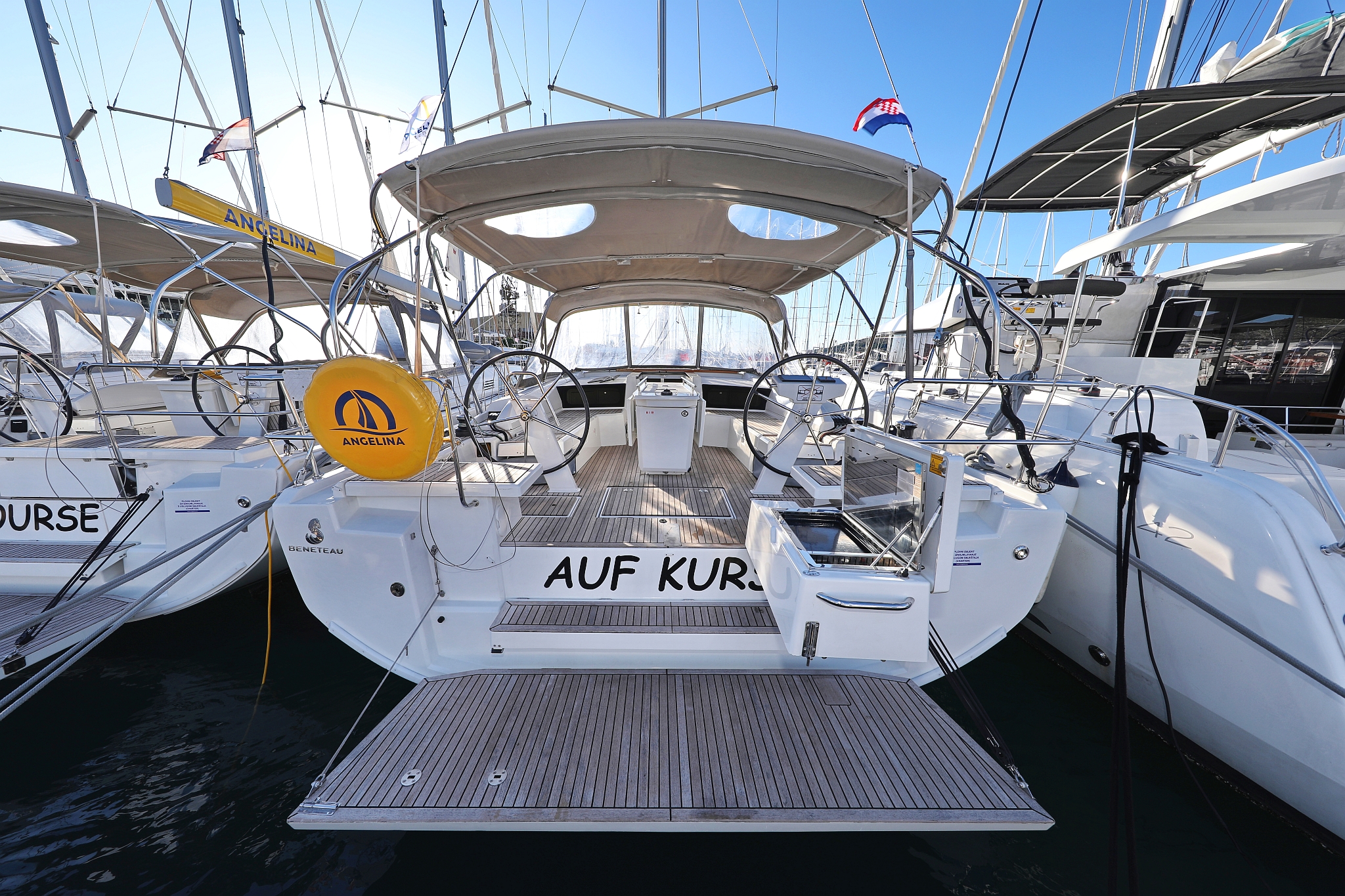 Photo #3 - Oceanis 46.1 - 4 cab. (Auf Kurs) in Trogir - 29129