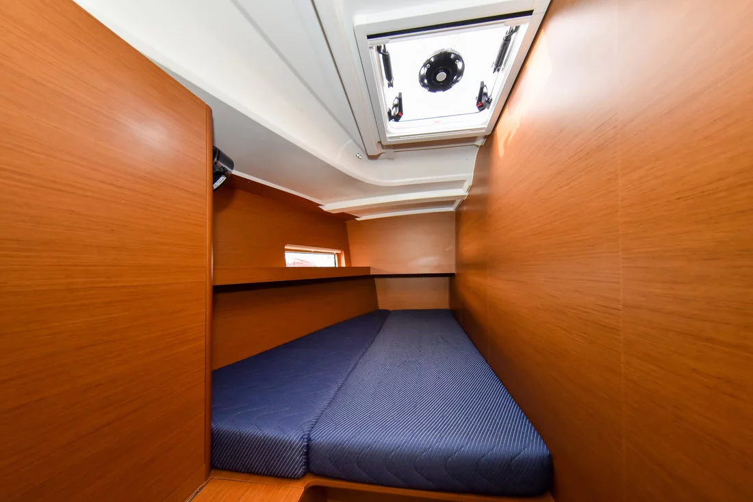 Sun Loft 47 - 6 + 1 cab. (New Horizons)  - 17