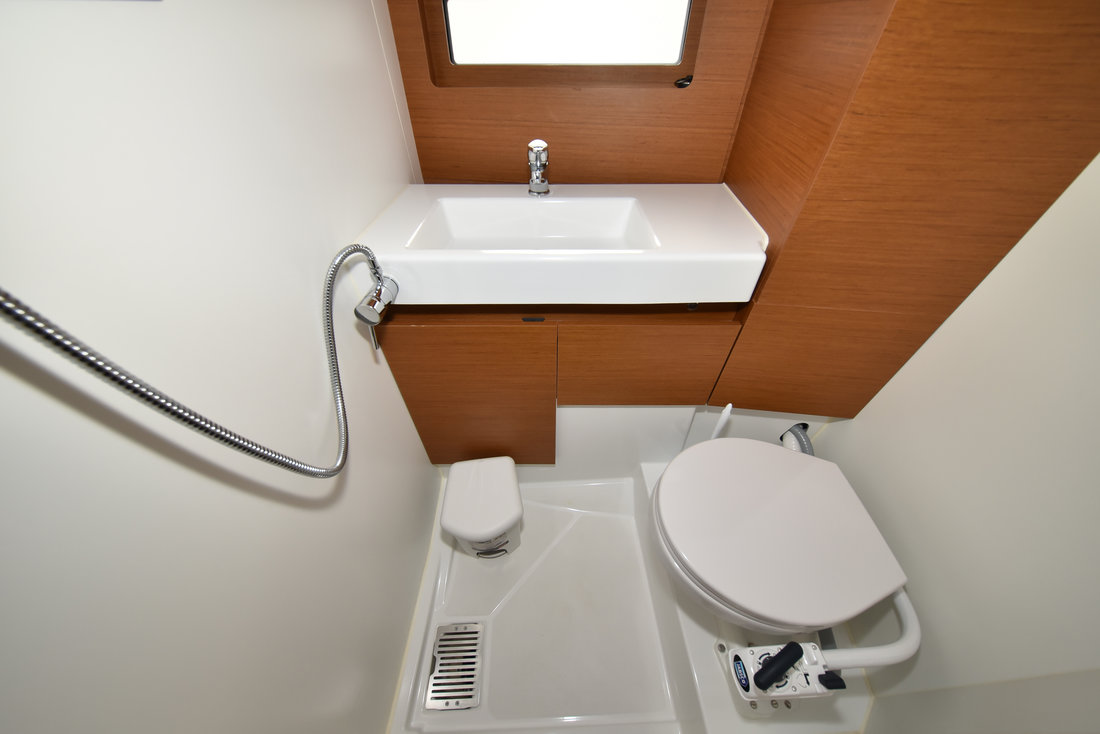 Photo #32 - Sun Loft 47 - 6 + 1 cab. (New Horizons) in Zara - 29200