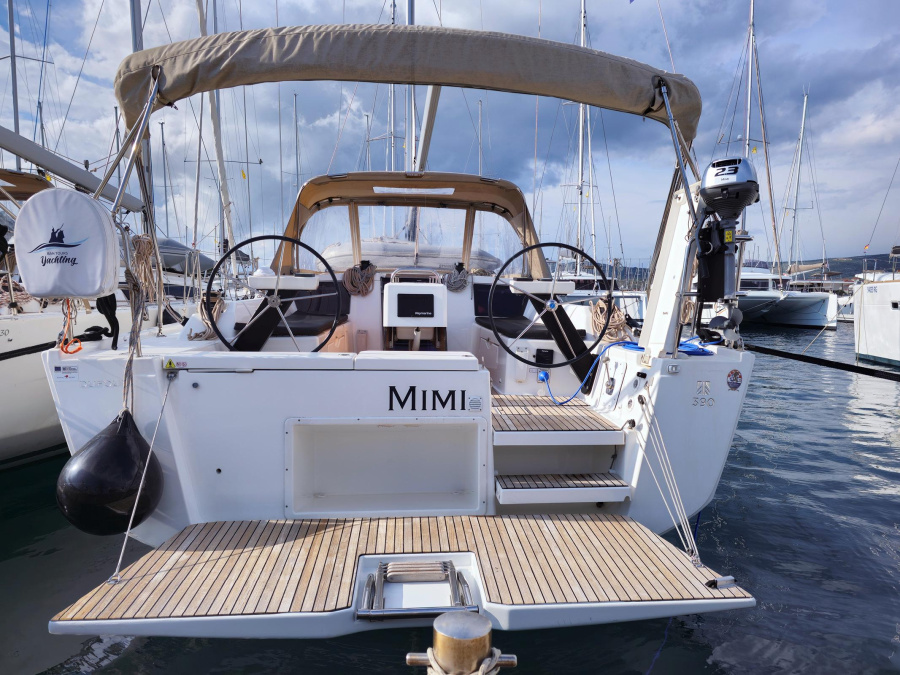 Photo #1 - Dufour 390 GL (Mimi) in Marina Frapa - 29218
