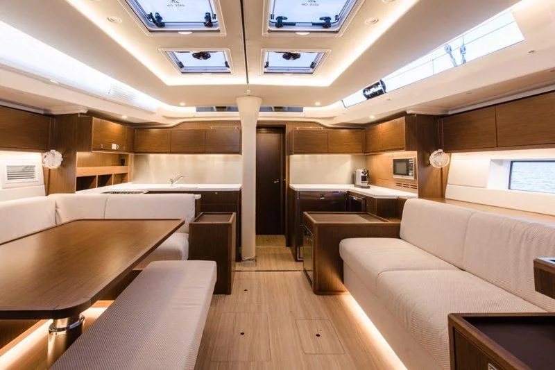 Bavaria C57 Style - 5 cab. (Elli)  - 6