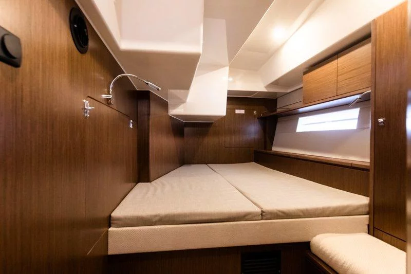 Bavaria C57 Style - 5 cab. (Elli)  - 10