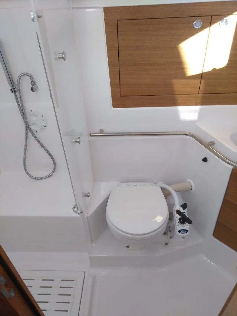 Elan Impression 45.1 (Sea Cloud 3)  - 19
