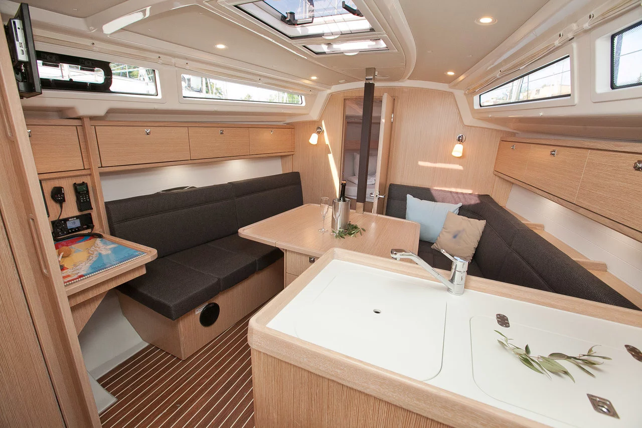 Bavaria Cruiser 34 Style (Cookie)  - 10