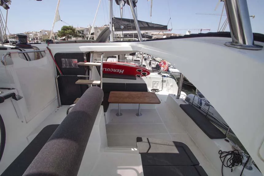 Lagoon 42 - 4 + 2 cab. (DayElli)  - 10