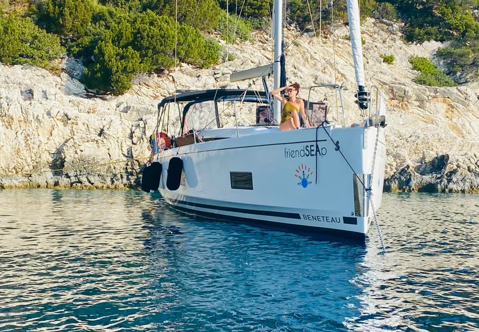 Photo #3 - Oceanis 46.1 (FriendSEAp) en Lefkada - 29325