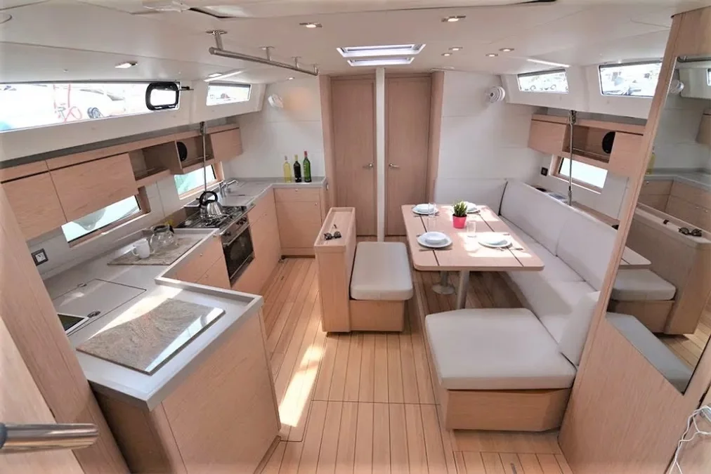 Oceanis 46.1 (FriendSEAp)  - 5