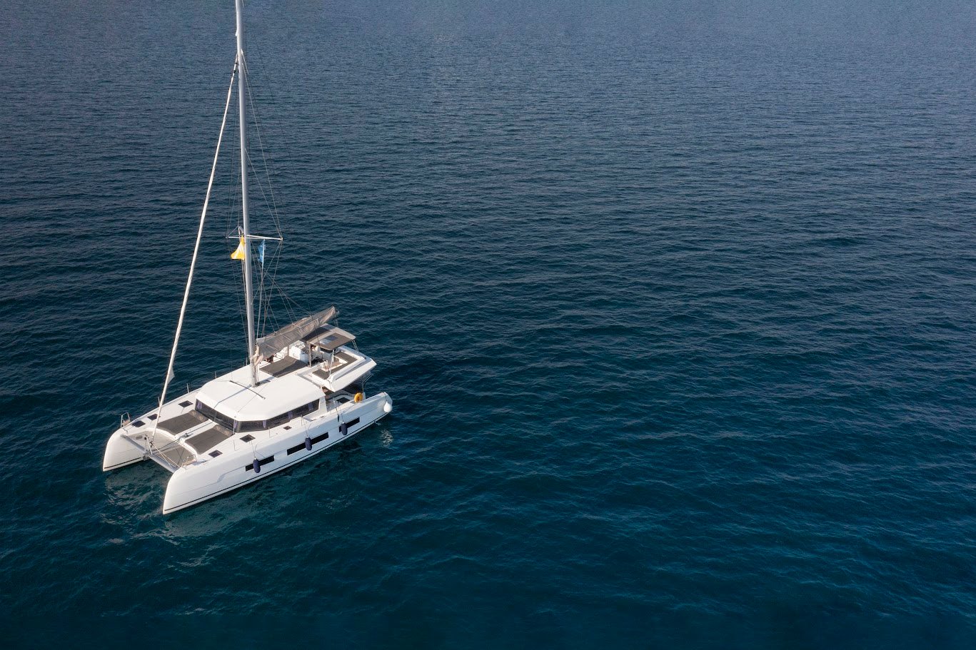 Photo #3 - Dufour 48 Catamaran - 5 + 1 cab. (Diva) in Athens - 29345