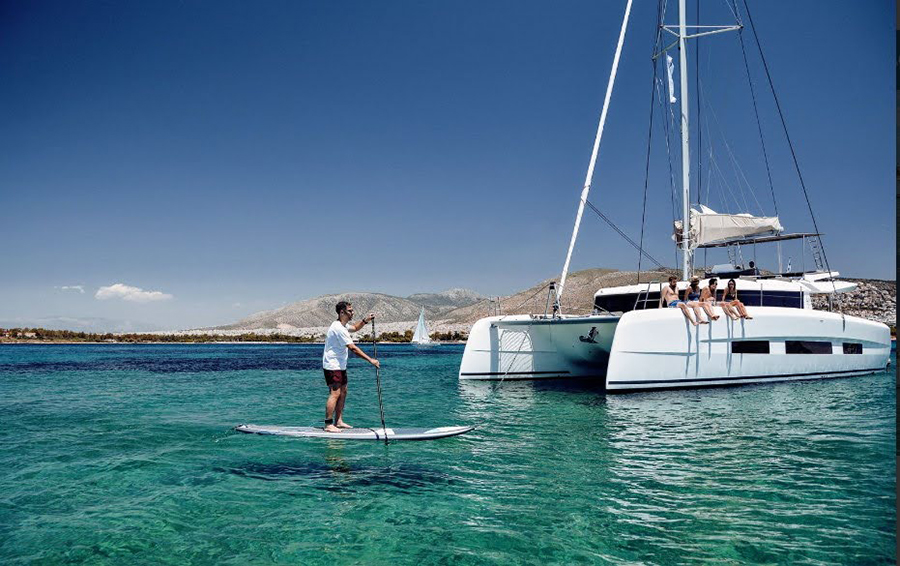 Photo #3 - Dufour 48 Catamaran - 5 + 1 cab. (My Blue Heaven) in Athen - 29348