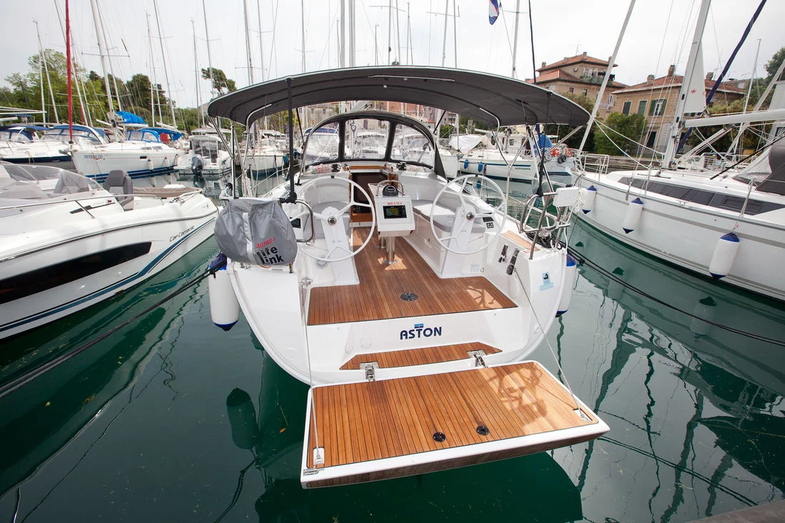 Bavaria Cruiser 34 Style (Aston)  - 2