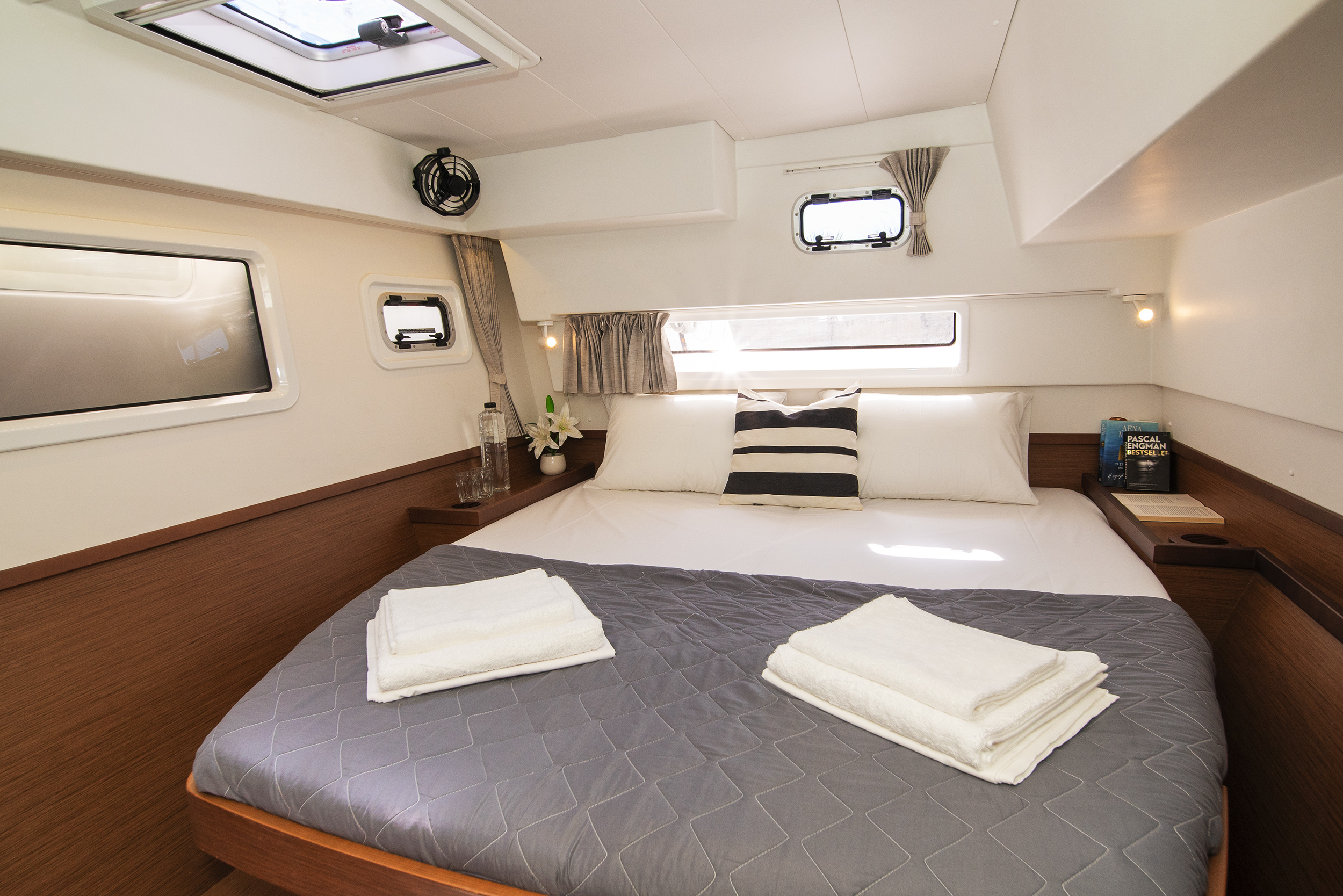 Lagoon 42 - 4 + 2 cab. — photo 19