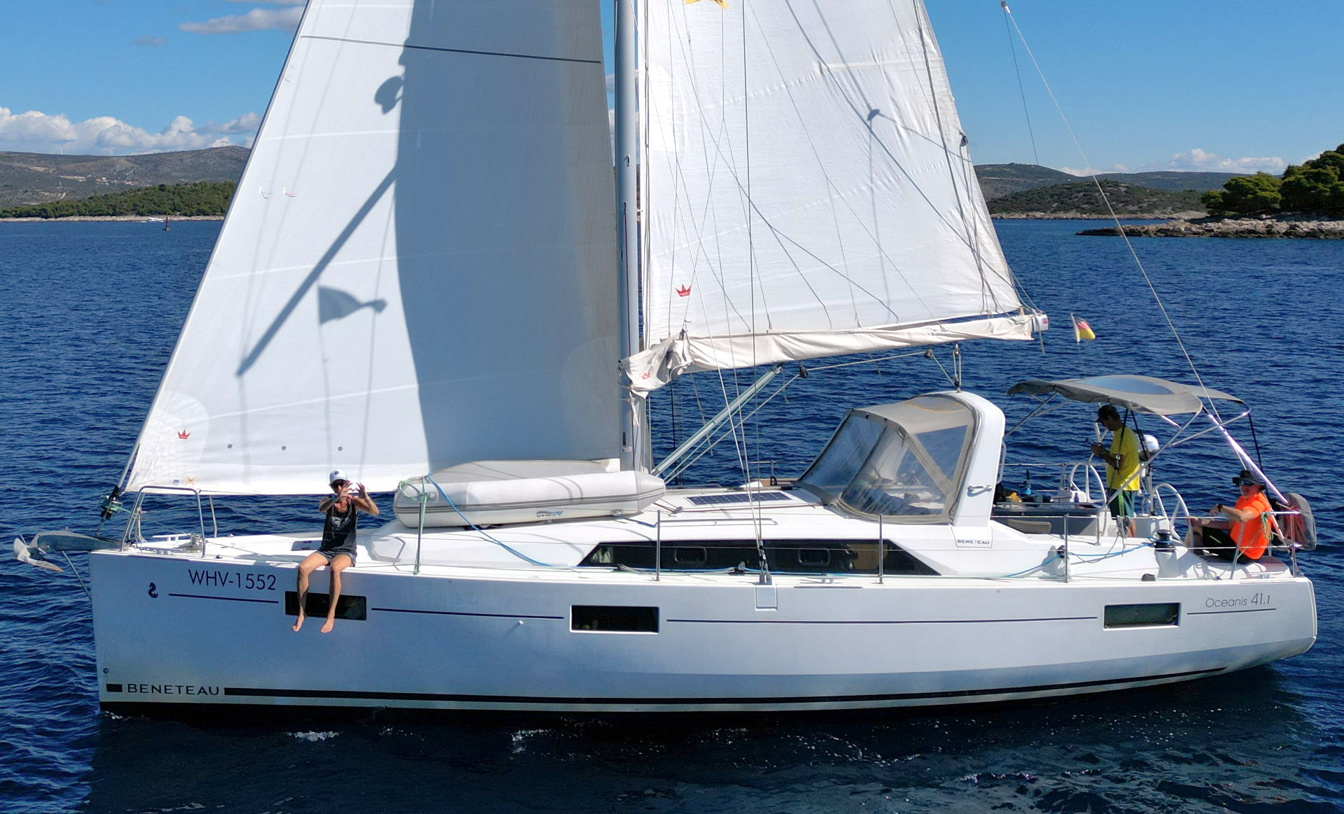 Oceanis 41.1 — photo 17
