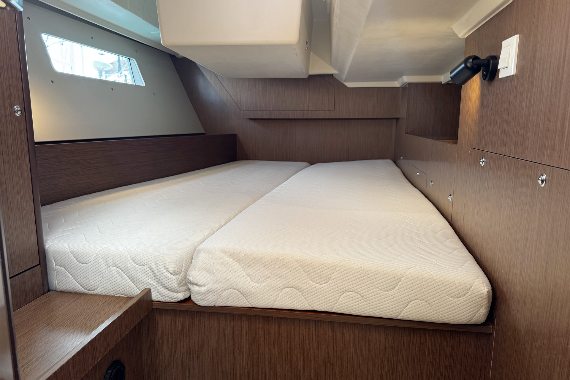 Oceanis 41.1 — photo 12
