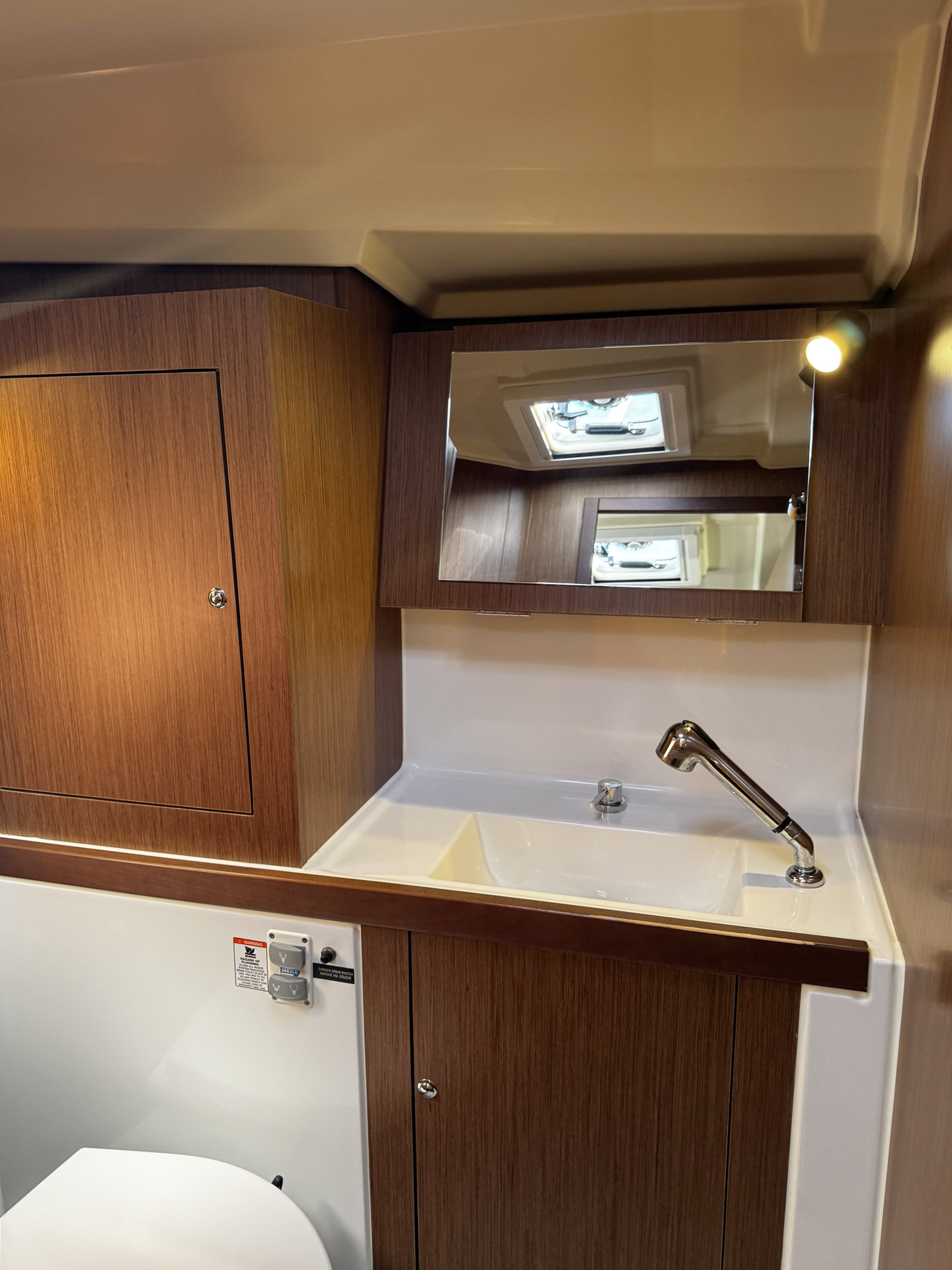 Oceanis 41.1 — photo 15