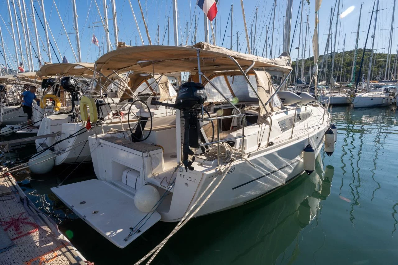Dufour 360 Liberty (TITI LOLO III)  - 2