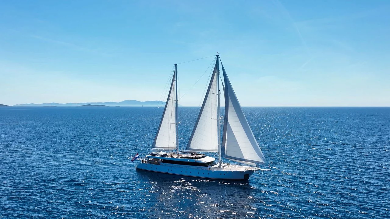 MS Custom Aurum Sky (M/S Aurum Sky)  - 2