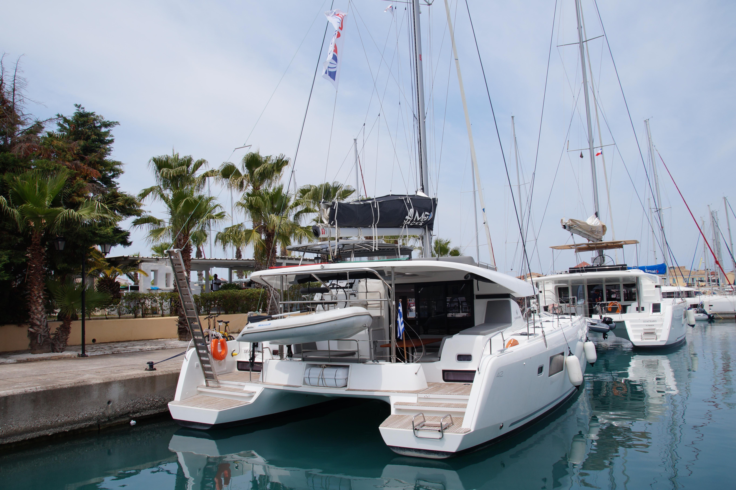 Photo #11 - Lagoon 42 - 4 + 2 cab. (Sea novels) en Paleros - 29479